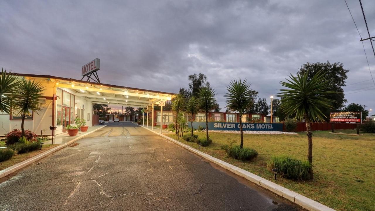 Silver Oaks Motel Gilgandra Exterior photo