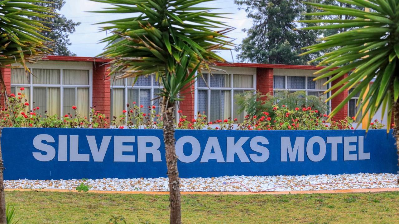 Silver Oaks Motel Gilgandra Exterior photo