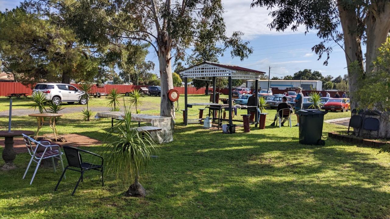 Silver Oaks Motel Gilgandra Exterior photo